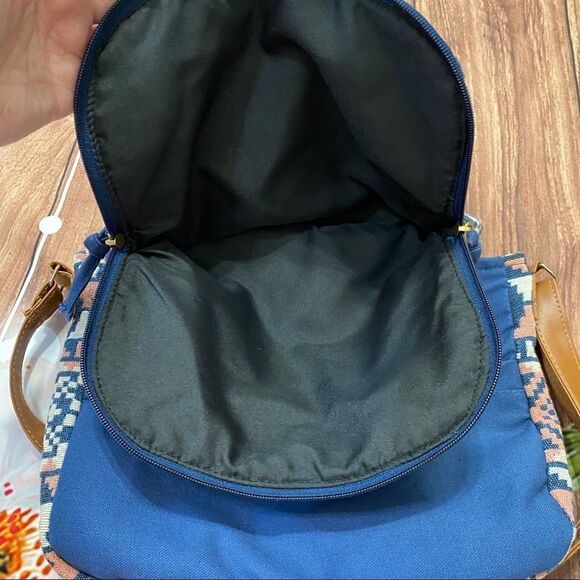 Canyon Sky Boho‎ Aztec Pink & Blue Shoulder Bag - Picture 7 of 7